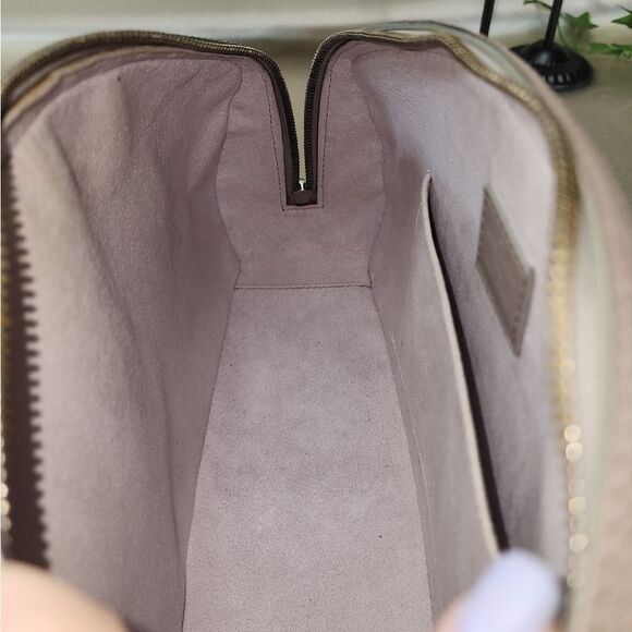 Louis Vuitton Epi Jasmin Lilac Mini BOSTON BAG W/ Dust Bag Unbranded Charm Twill - Picture 14 of 17